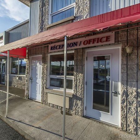Econo Lodge Cabano Dış mekan fotoğraf