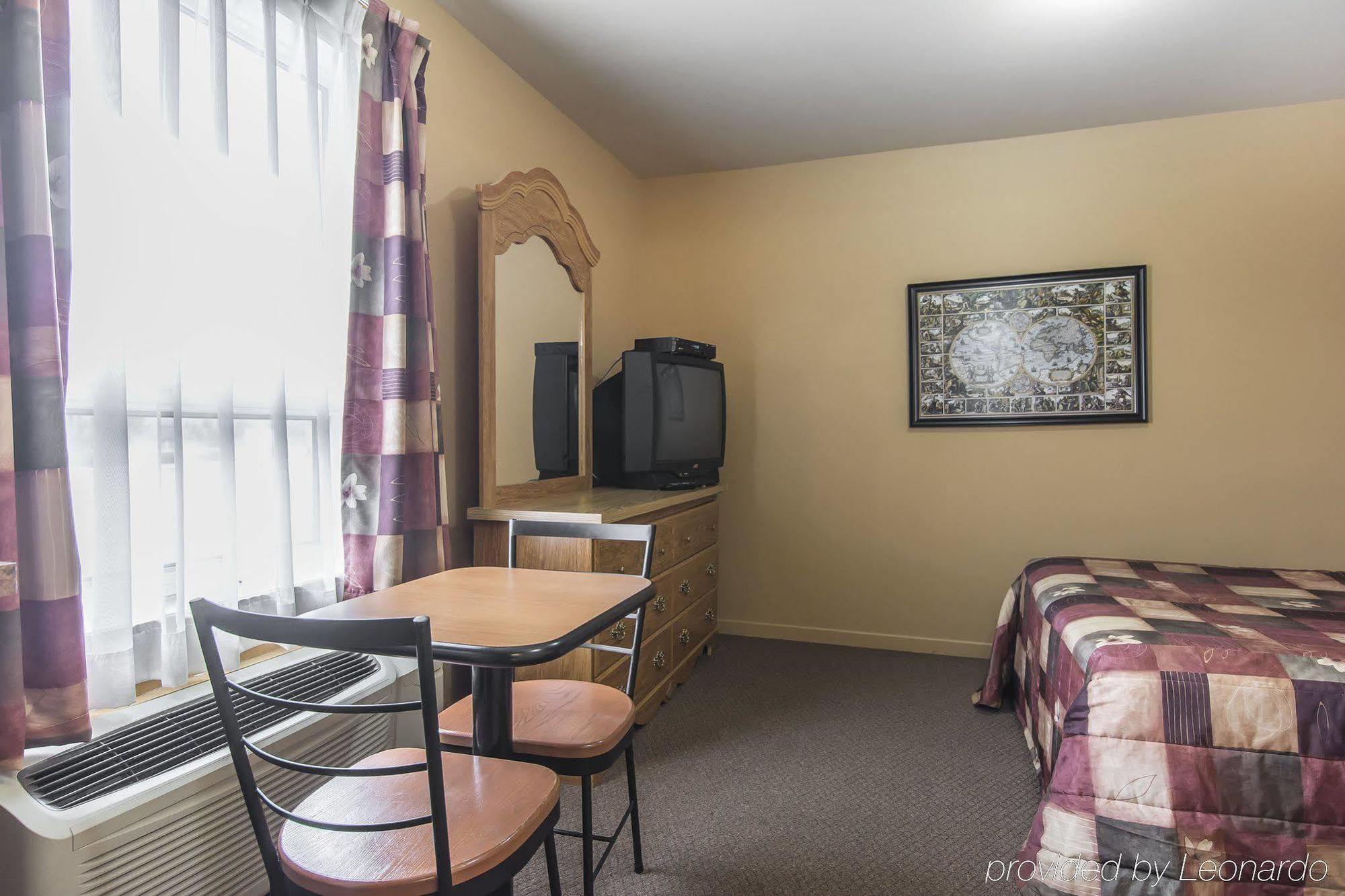 Econo Lodge Cabano Dış mekan fotoğraf