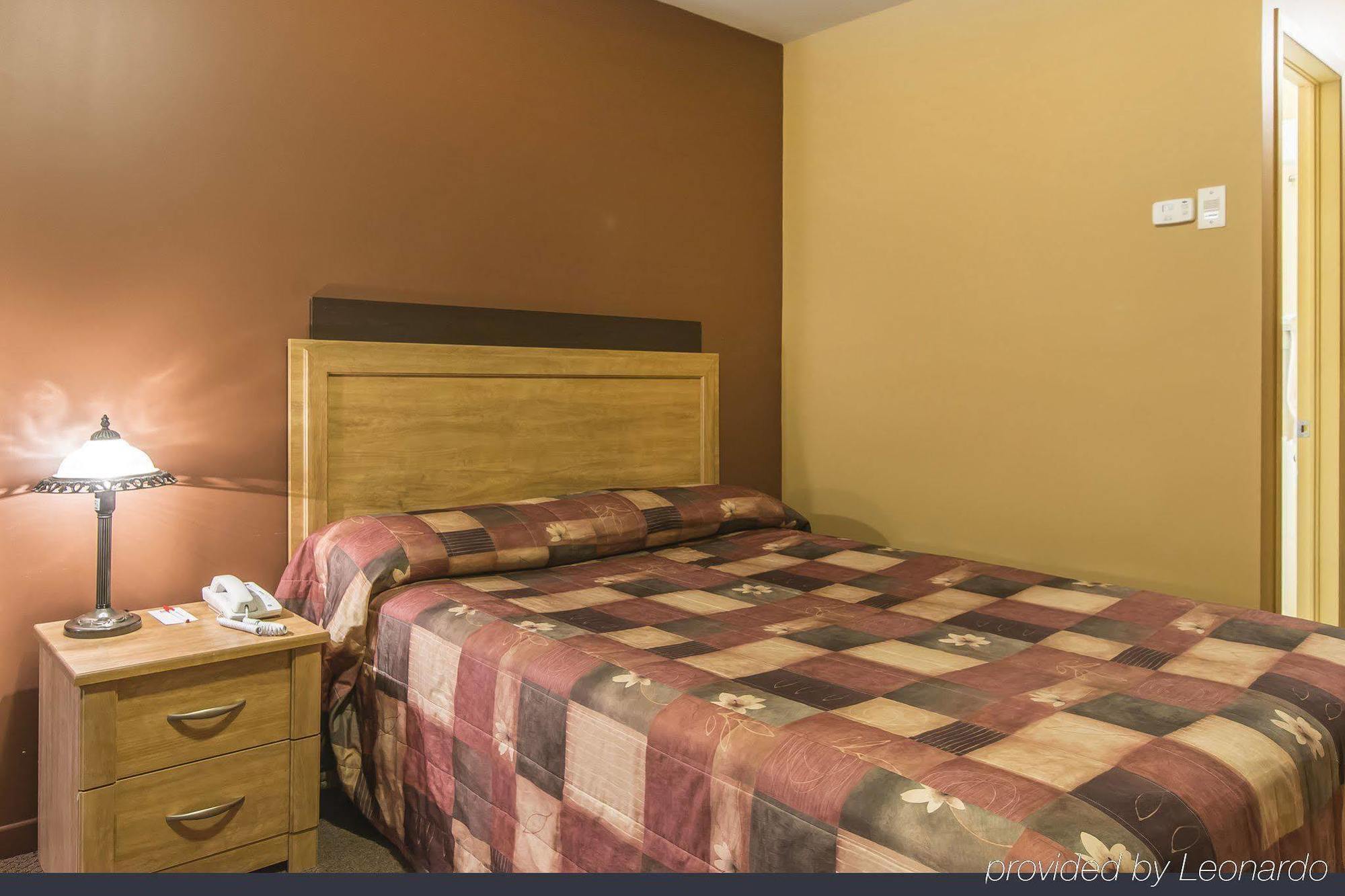 Econo Lodge Cabano Dış mekan fotoğraf