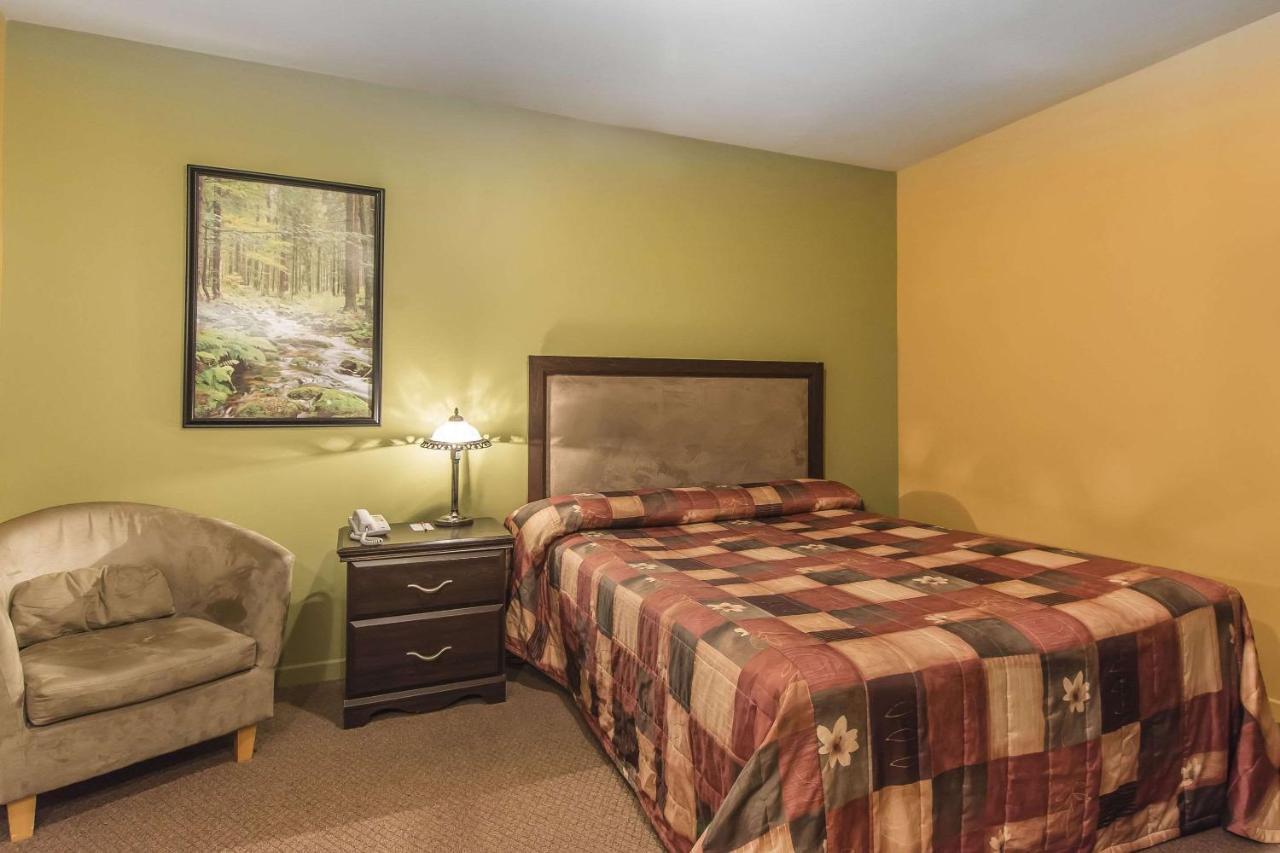 Econo Lodge Cabano Dış mekan fotoğraf